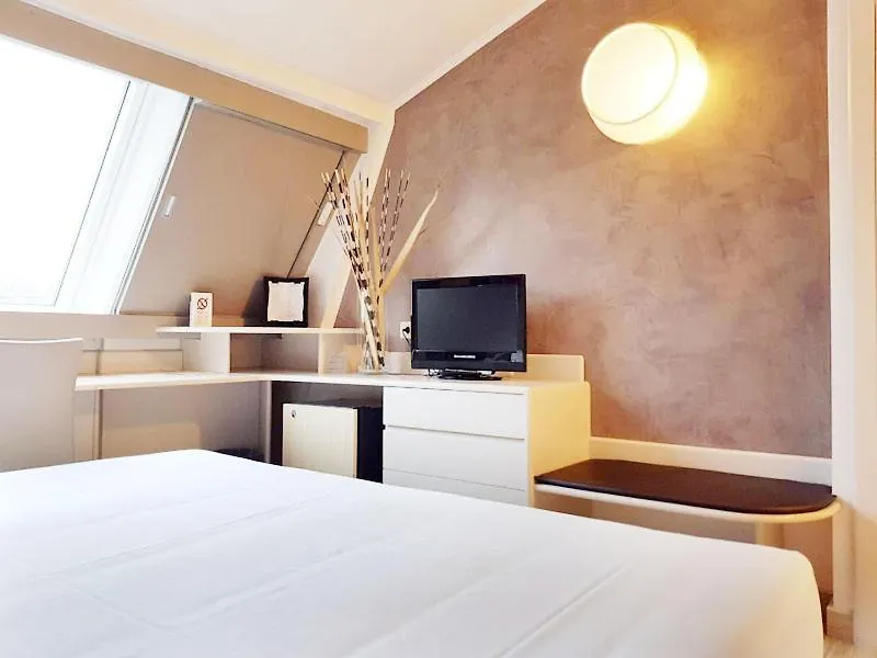 Axolute Comfort Hotel Como Cantù