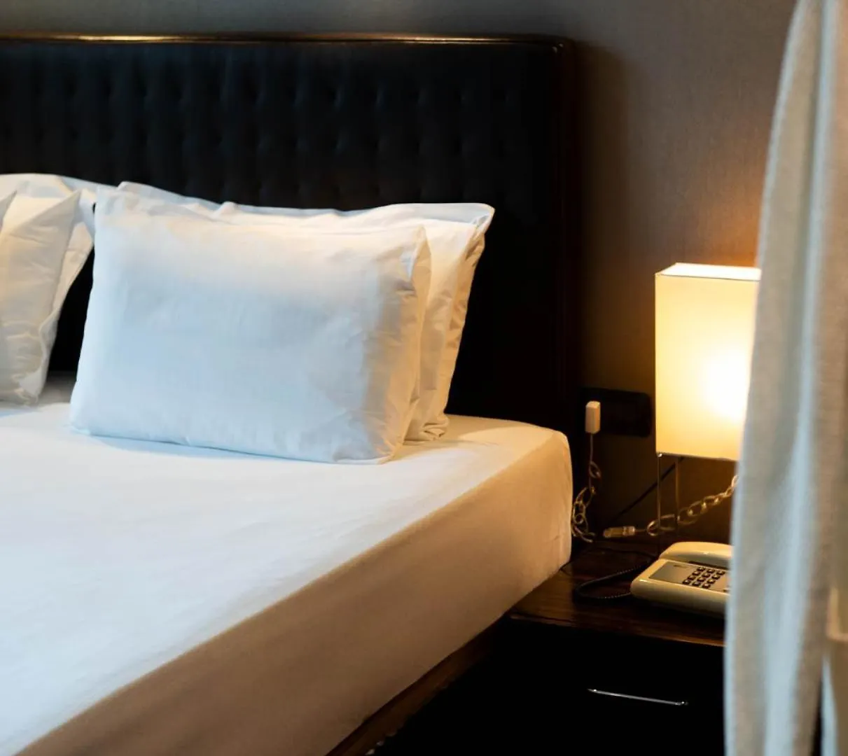 Axolute Comfort Hotel Como Cantù 4*,