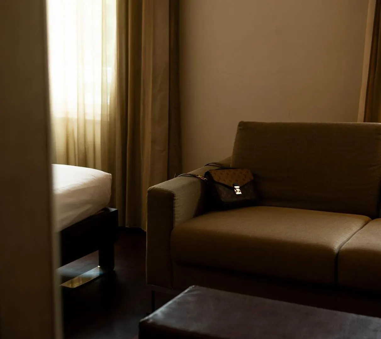 Axolute Comfort Hotel Como Cantù 4*,