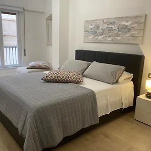  Apartment Delle Palme Elegante Monolocale In Centro Italy