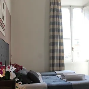 Bed and breakfast Little Rose