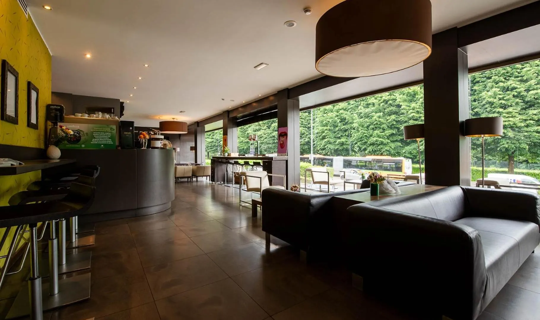 Axolute Comfort Hotel Como Канту