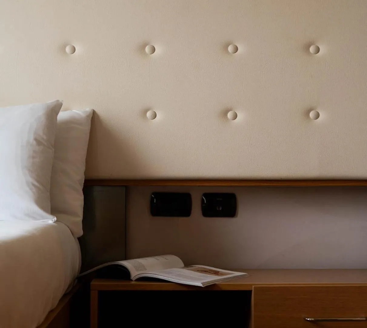 Axolute Comfort Hotel Como Канту